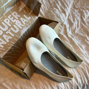 New In Box Allbirds Tree Breezer Natural White Size 10